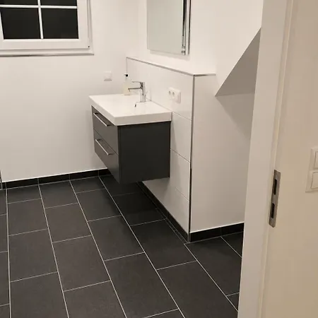Apartment Gemuetliches Mit Besonderem Wohngefuehl Reichenbach-Steegen